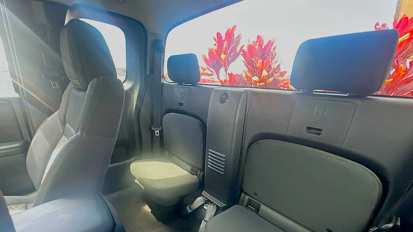 2025 Nissan Frontier S