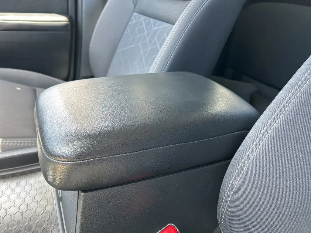 2025 Nissan Frontier - $27,447