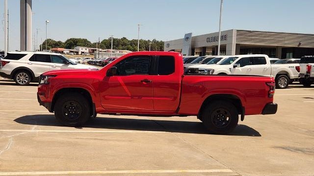 2024 Nissan Frontier S