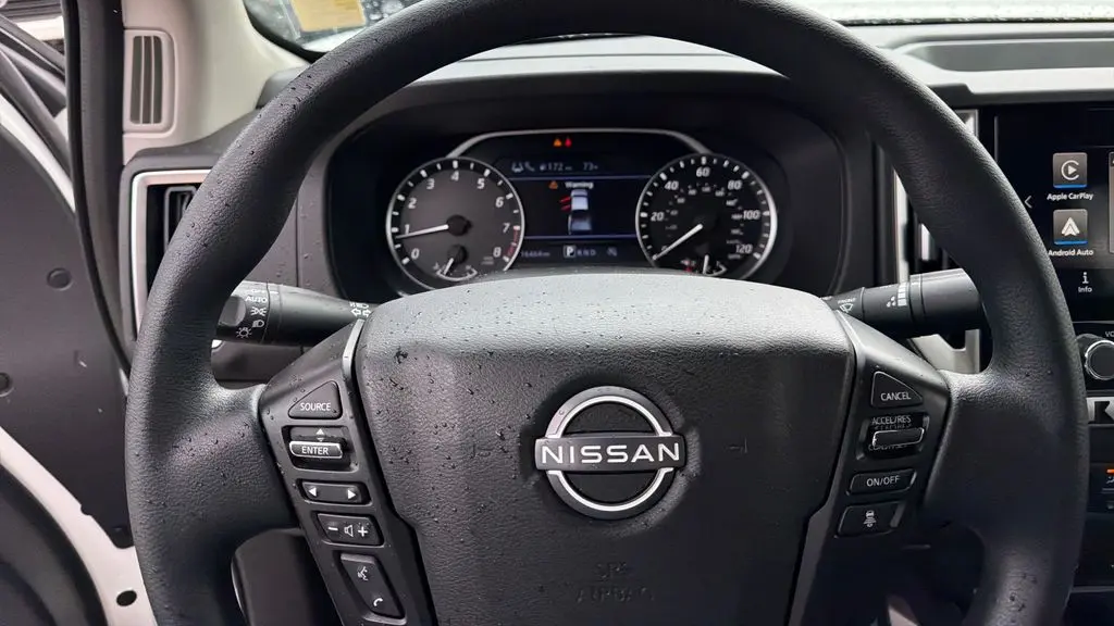 2025 Nissan Frontier SV