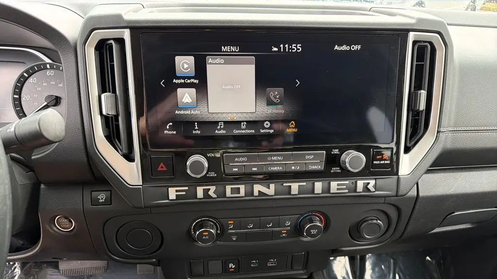2025 Nissan Frontier SV