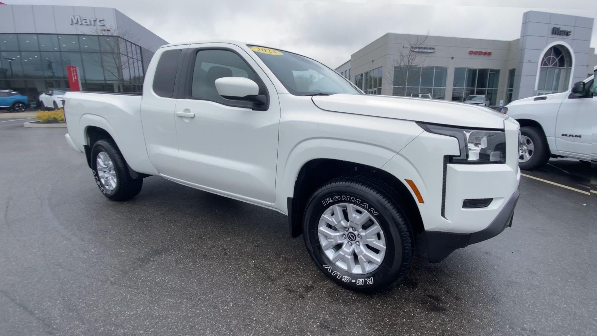 2023 Nissan Frontier SV
