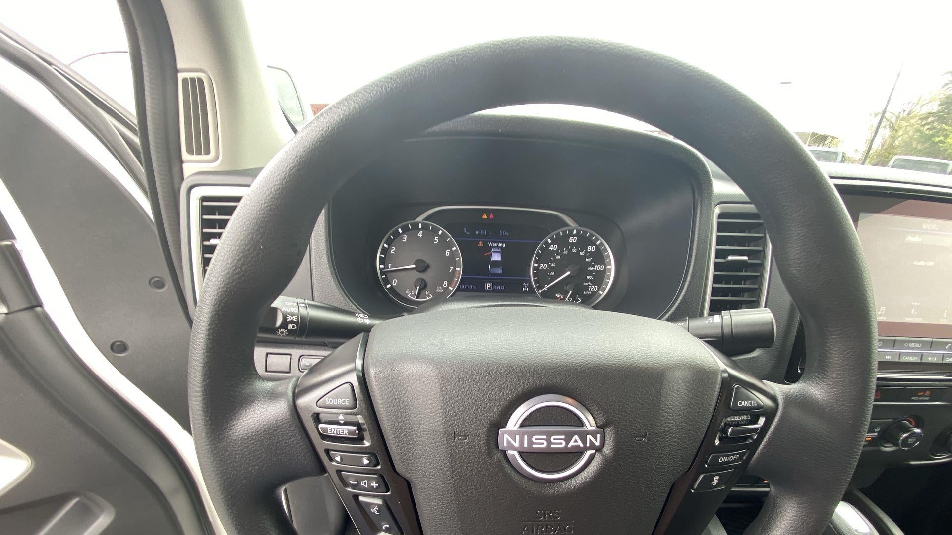 2023 Nissan Frontier SV