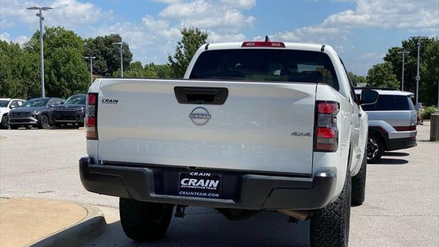 2024 Nissan Frontier S