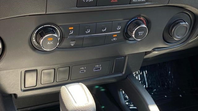 2024 Nissan Frontier S