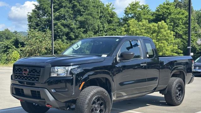 2022 Nissan Frontier S
