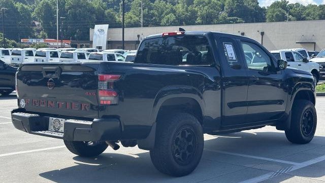 2022 Nissan Frontier S