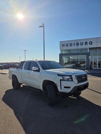 2022 Nissan Frontier 4X4 S 4DR King Cab 6.1 FT. SB