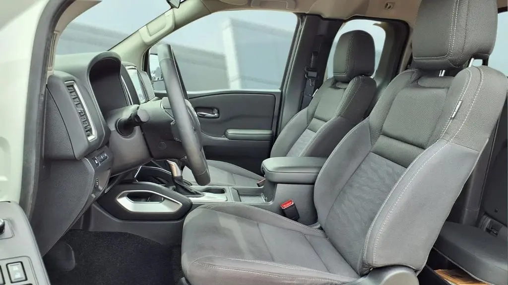 2024 Nissan Frontier S