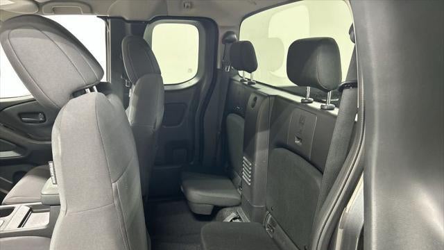 2023 Nissan Frontier S