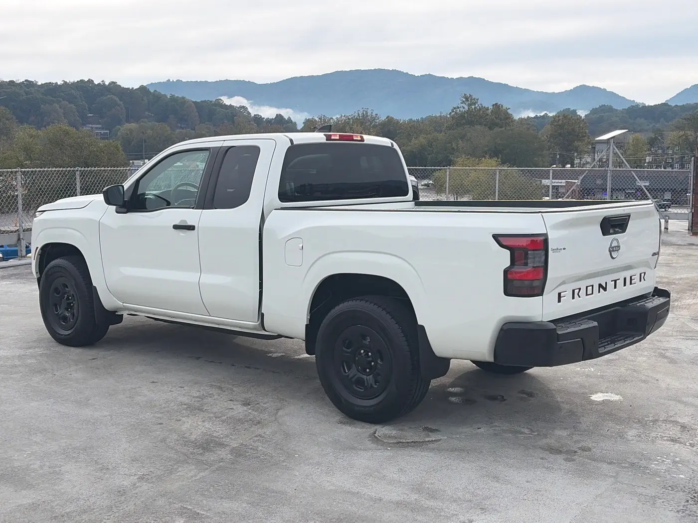 2024 Nissan Frontier - $28,995