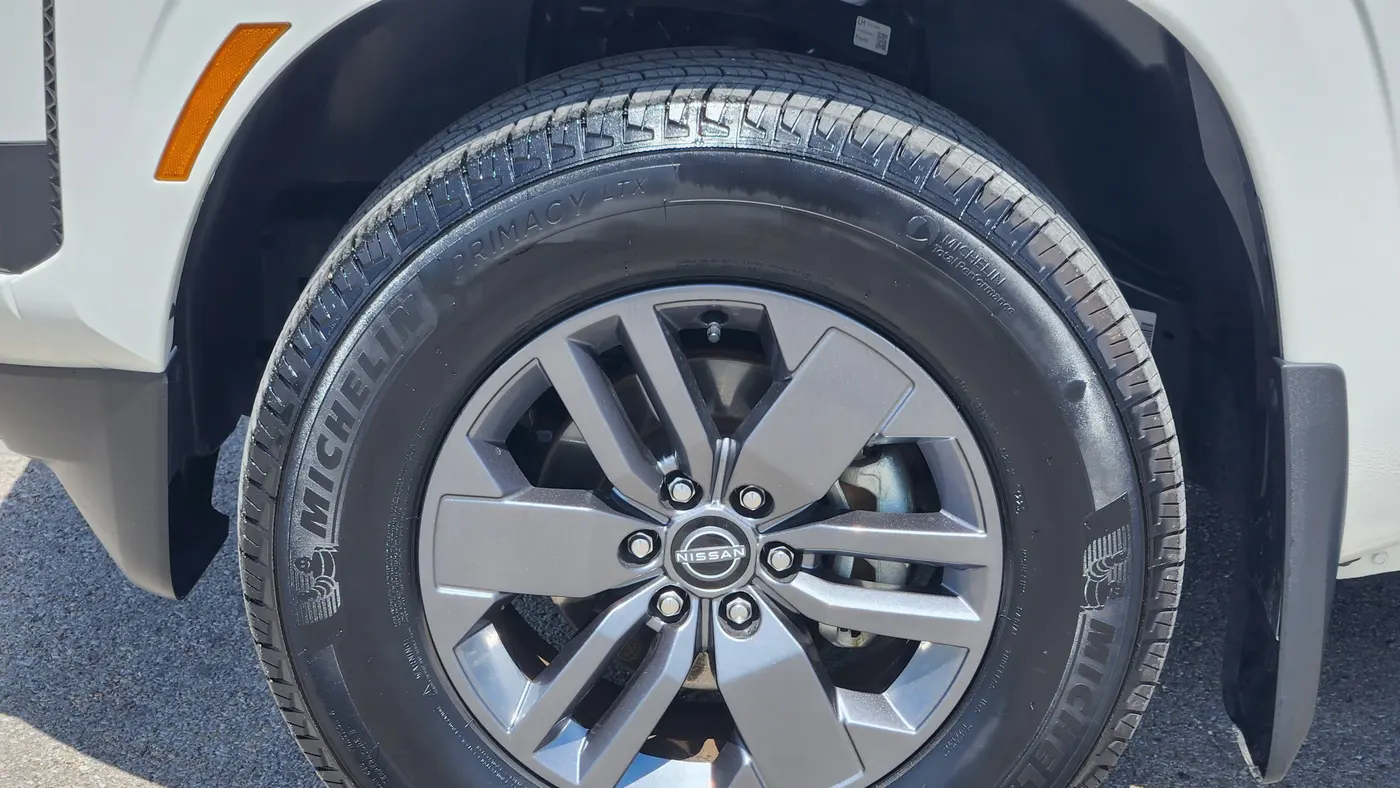 2025 Nissan Frontier S