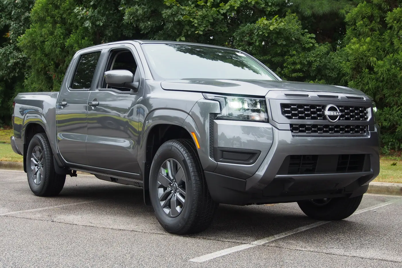 2026 Nissan Frontier - $32,028