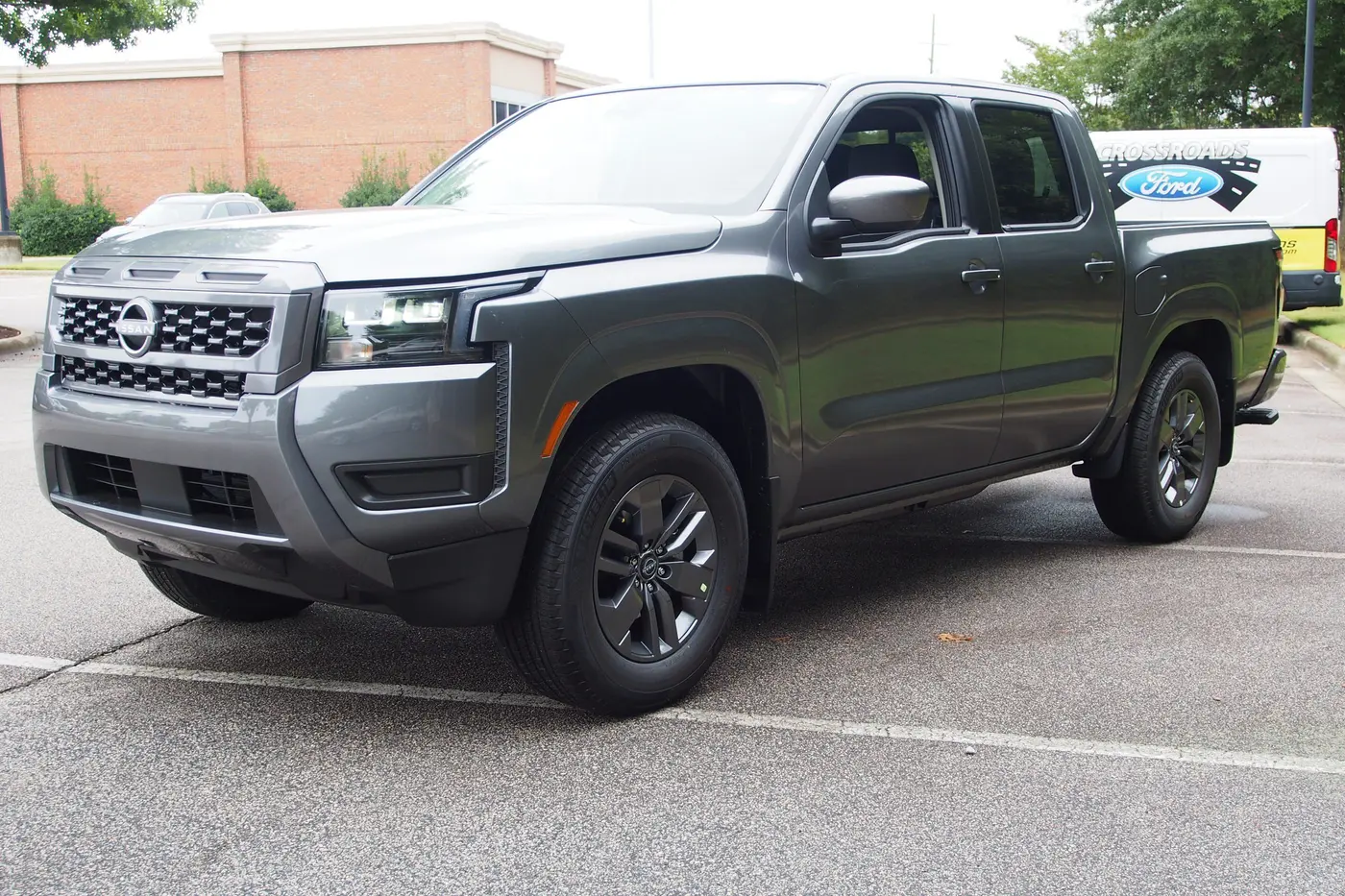 2026 Nissan Frontier - $32,028