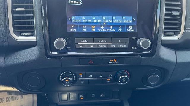 2022 Nissan Frontier S