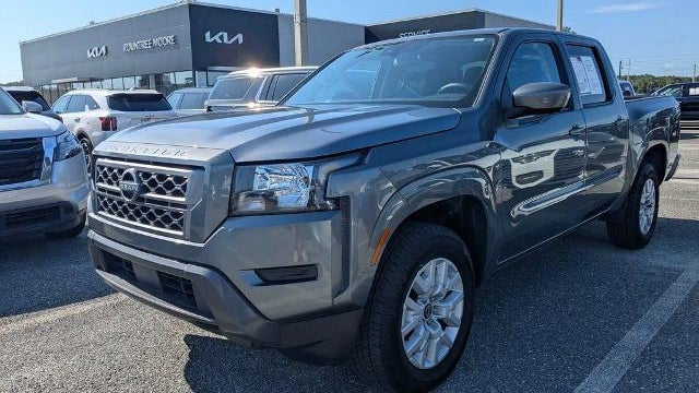 2022 Nissan Frontier S