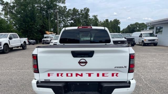 2023 Nissan Frontier S