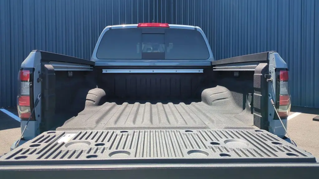 2024 Nissan Frontier S