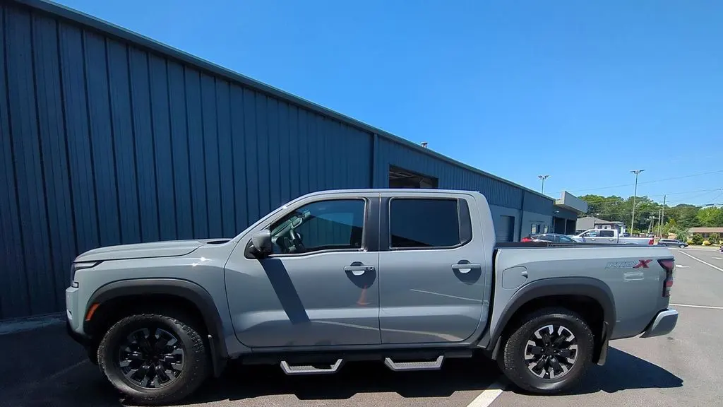2024 Nissan Frontier S