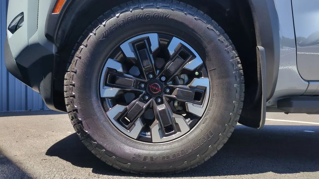 2024 Nissan Frontier S