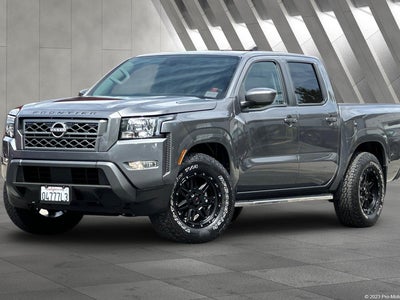 2022 Nissan Frontier 4X2 SV 4DR Crew Cab 5 FT. SB