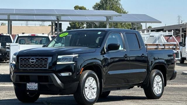 2022 Nissan Frontier S