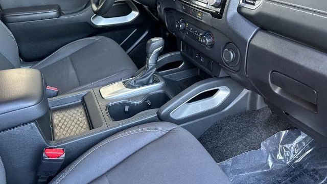 2023 Nissan Frontier S