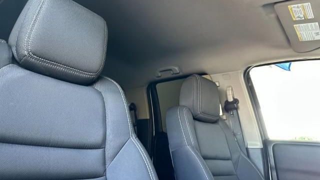 2023 Nissan Frontier S