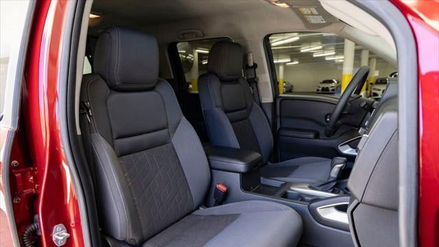 2025 Nissan Frontier S