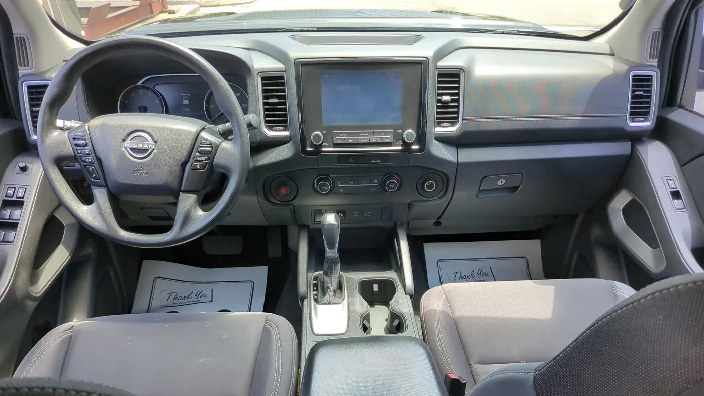 2022 Nissan Frontier S
