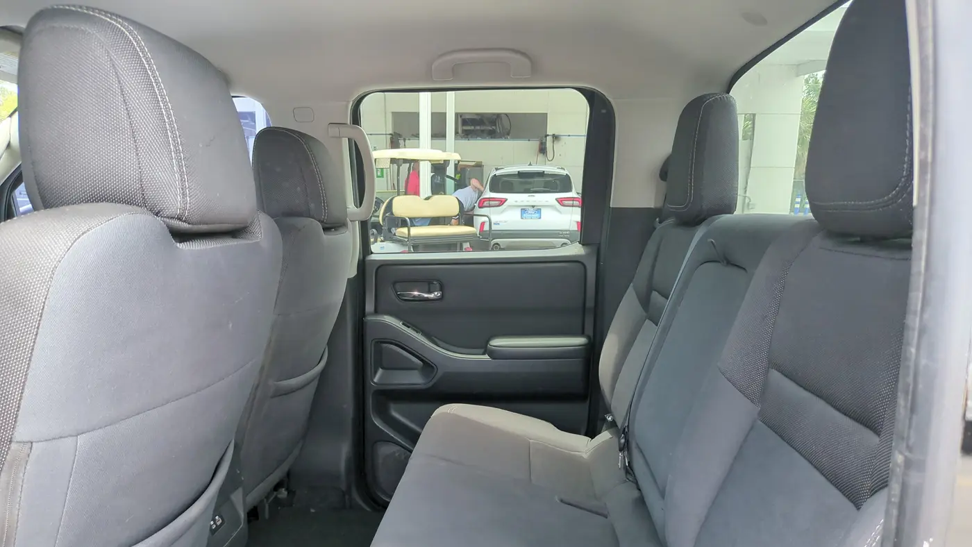 2022 Nissan Frontier S