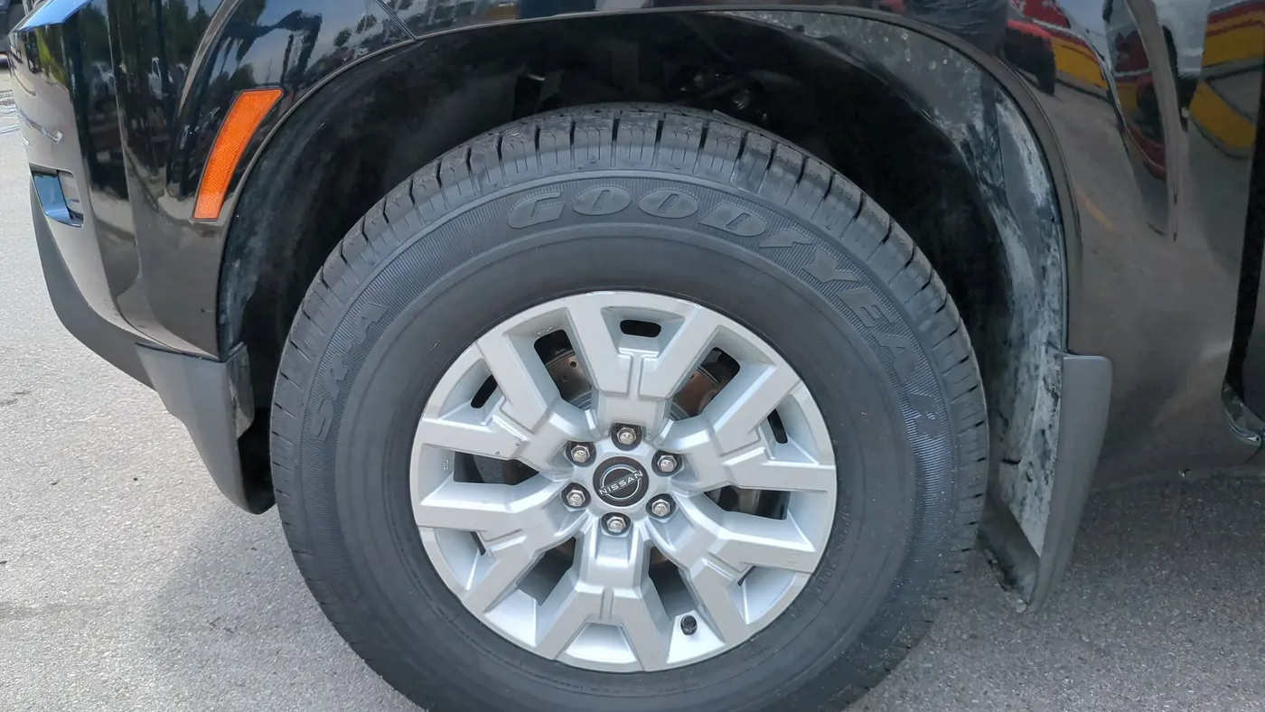 2022 Nissan Frontier S