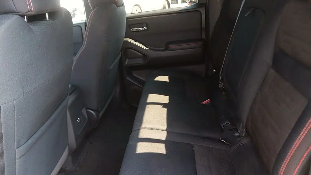 2022 Nissan Frontier S