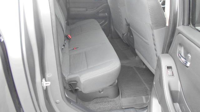 2024 Nissan Frontier S
