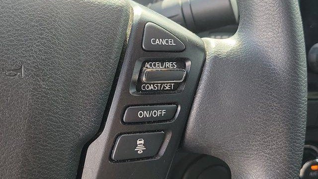 2023 Nissan Frontier S
