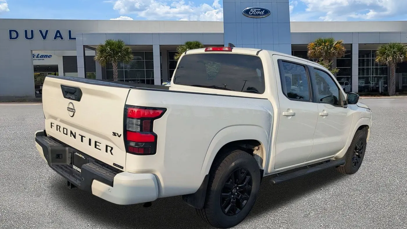 2023 Nissan Frontier S