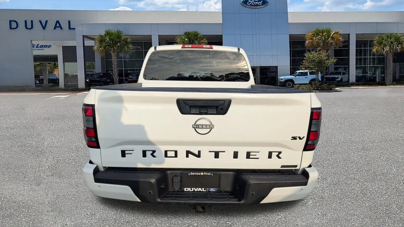 2023 Nissan Frontier S