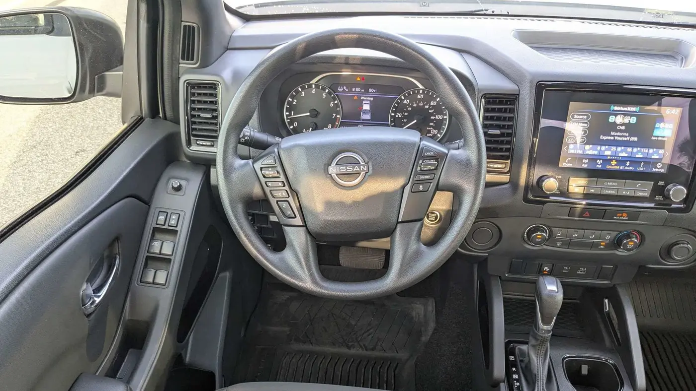 2023 Nissan Frontier S