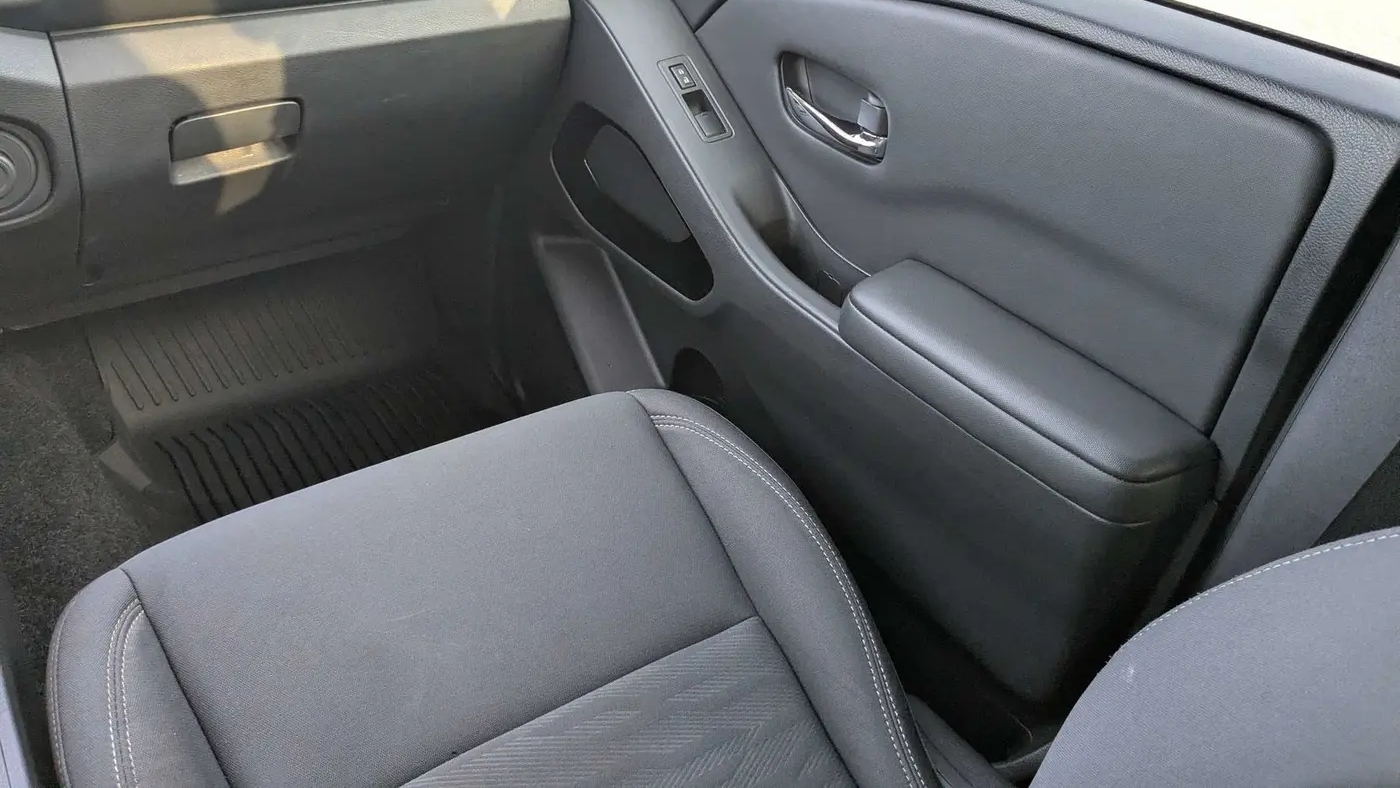 2023 Nissan Frontier S