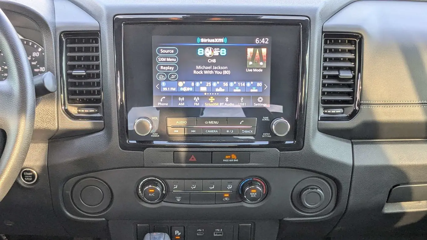 2023 Nissan Frontier S