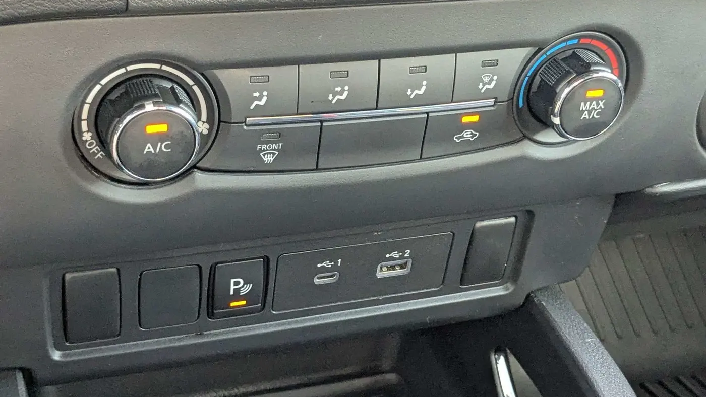 2023 Nissan Frontier S