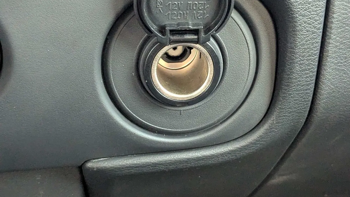 2023 Nissan Frontier S