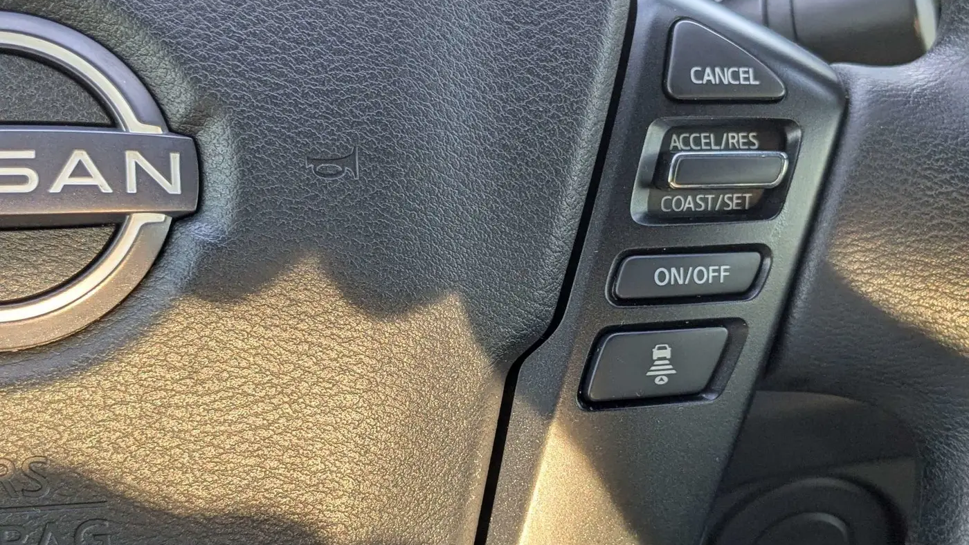 2023 Nissan Frontier S