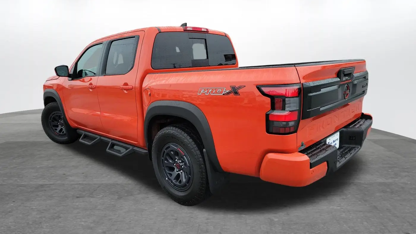 2025 Nissan Frontier S