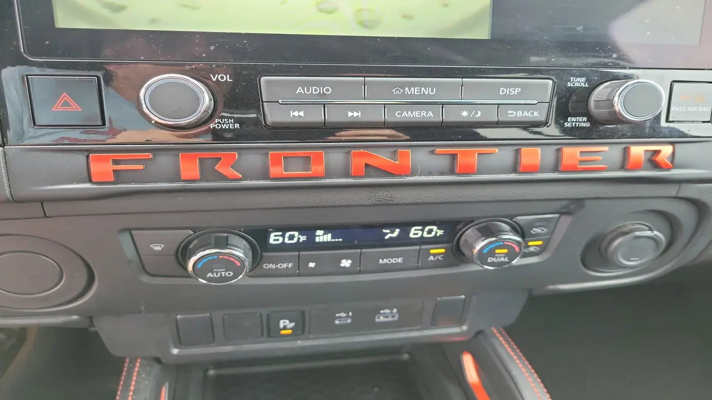 2025 Nissan Frontier S