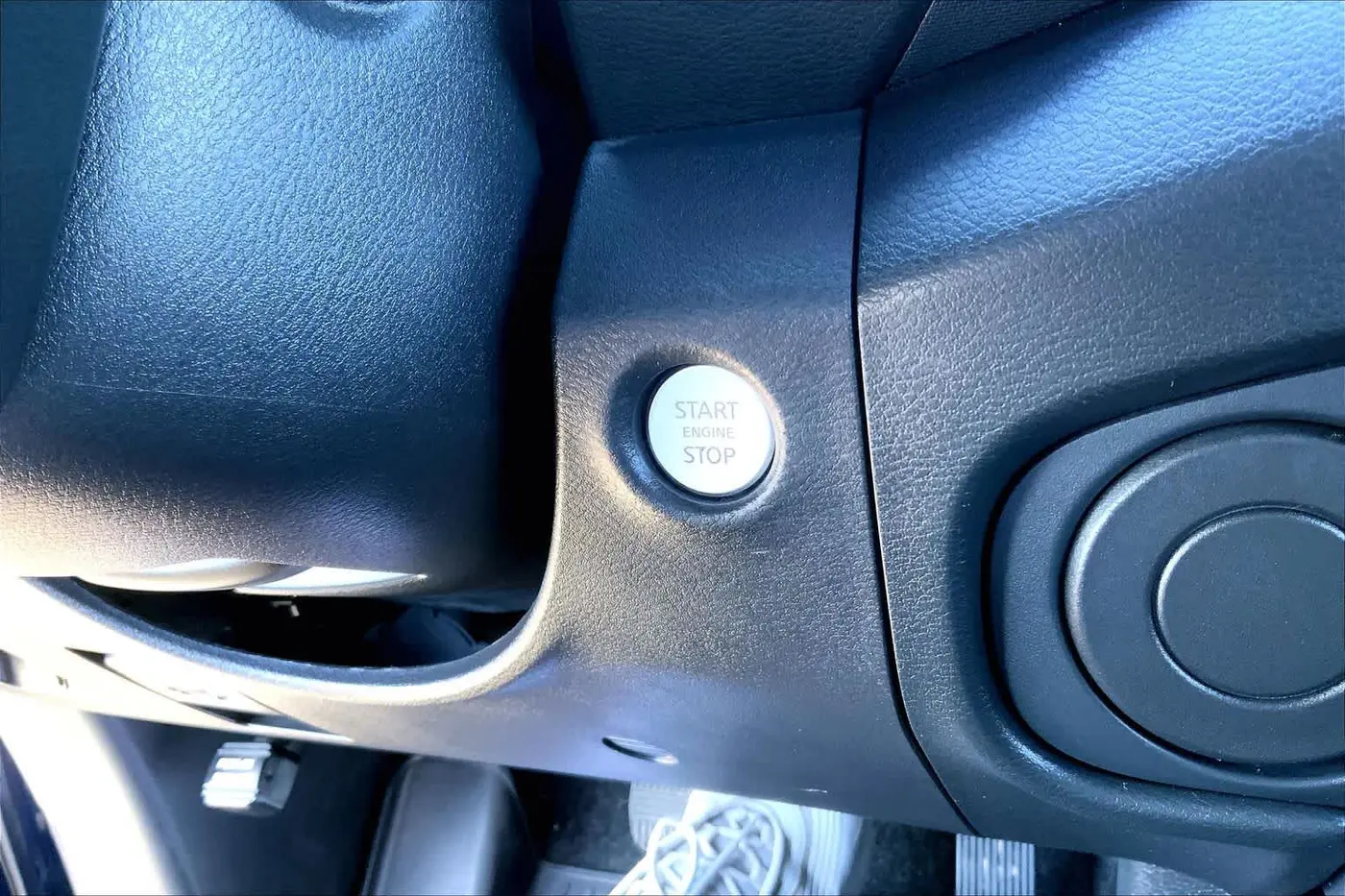 2022 Nissan Frontier - $26,149