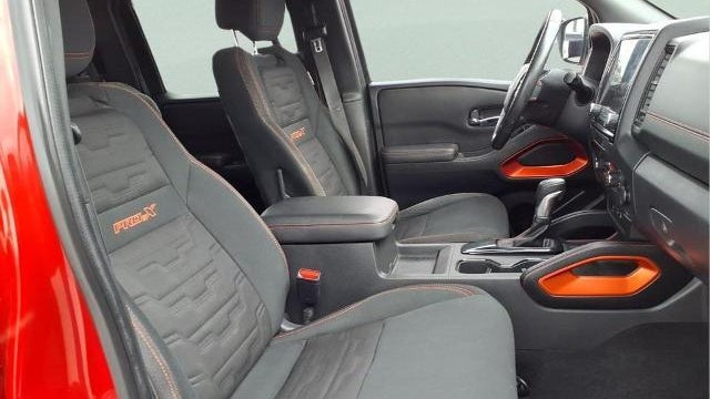 2023 Nissan Frontier S