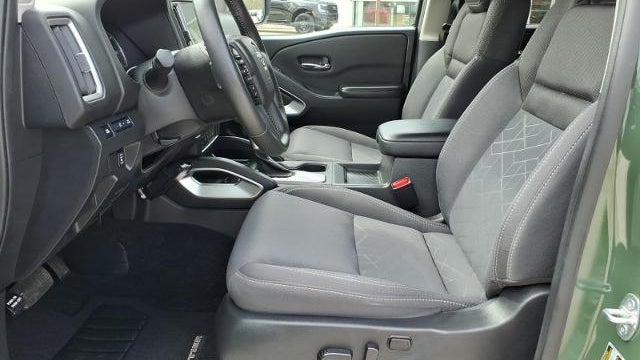 2025 Nissan Frontier S
