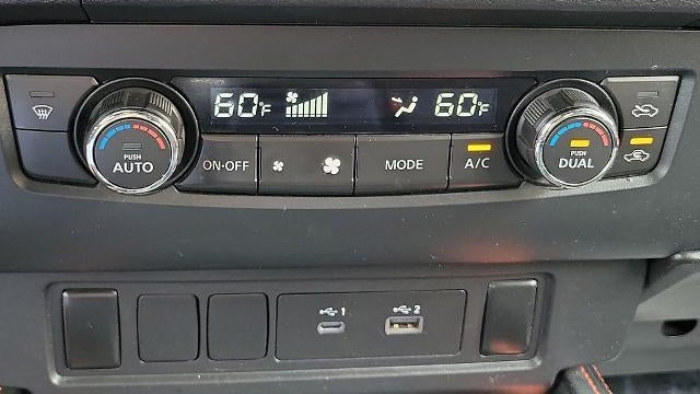 2022 Nissan Frontier S