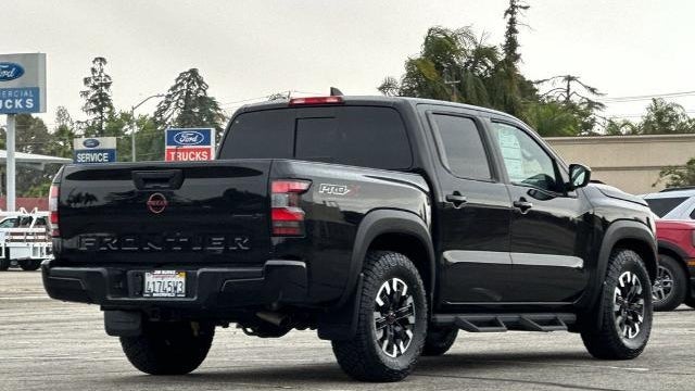 2023 Nissan Frontier S